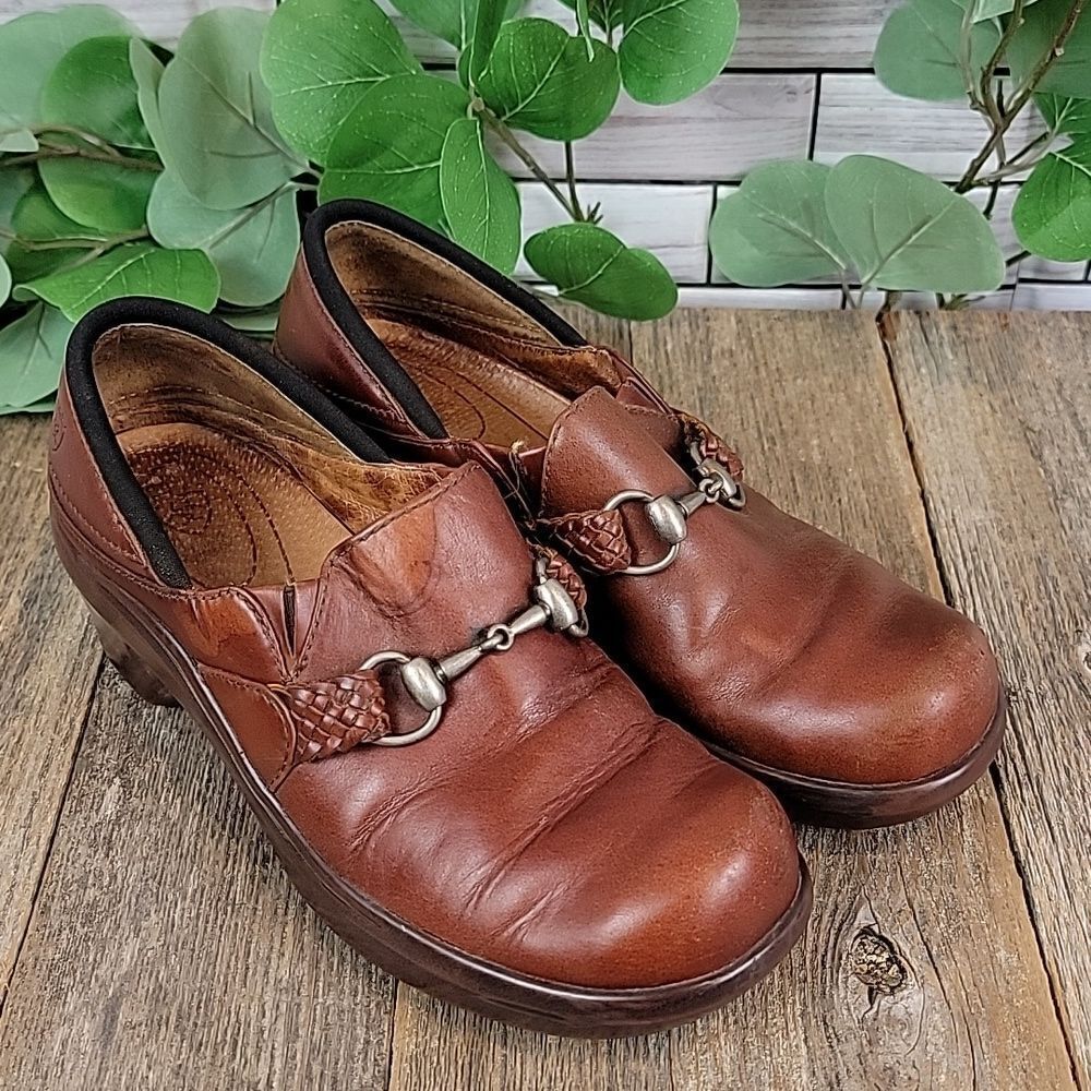 Ariat Del Mar brown leather clogs Size 6.5